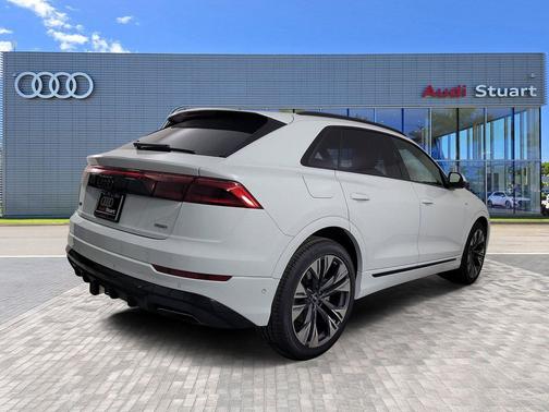 2026 Audi Q8 55 Premium Plus