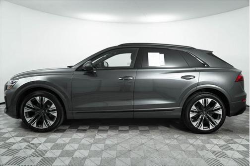 2024 Audi Q8 55 Prestige