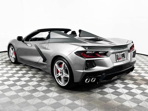 2023 Chevrolet Corvette Stingray w/2LT