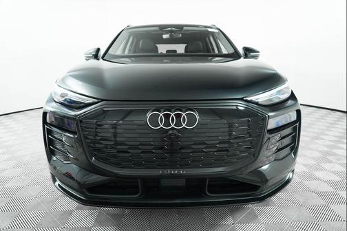 2025 Audi Q6 e-tron Premium quattro