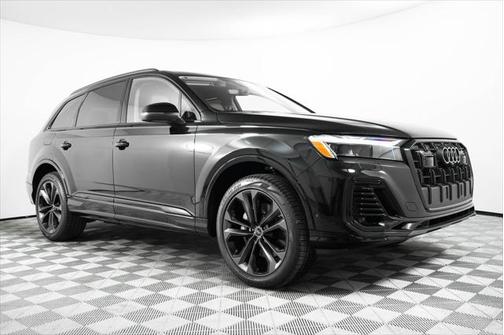 2025 Audi Q7 55 Premium Plus