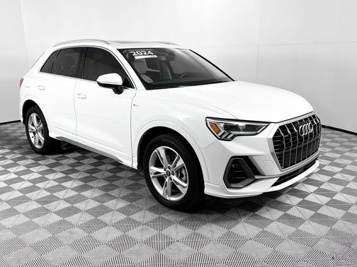 2024 Audi Q3 45 S line Premium Plus