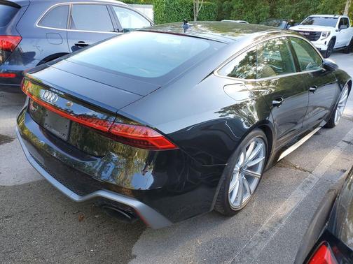 2025 Audi RS 7 4.0T Performance