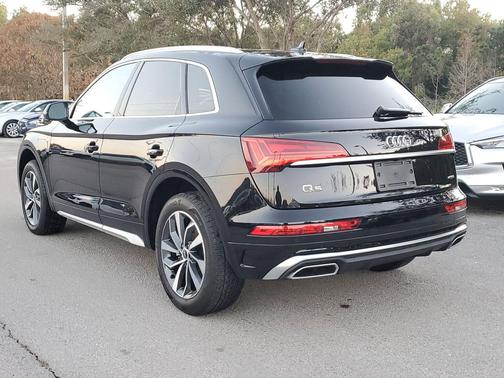 2023 Audi Q5 45 S line Premium