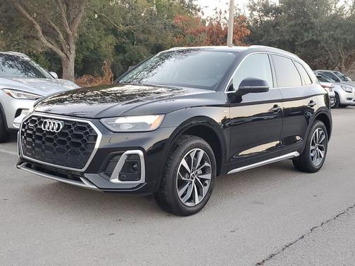 2023 Audi Q5 45 S line Premium