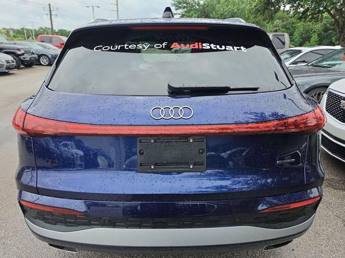 Blue Metallic 2025 Audi Q5 Premium Plus TFSI quattro S tronic