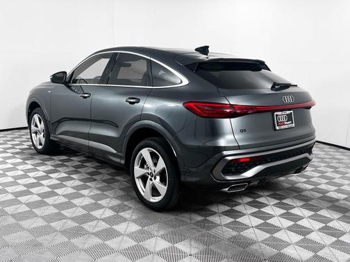 2025 Audi Q5 Premium Plus TFSI quattro S tronic