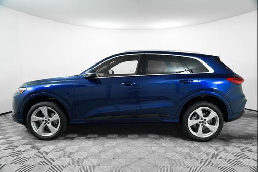 2025 Audi Q5 Premium Plus TFSI quattro S tronic