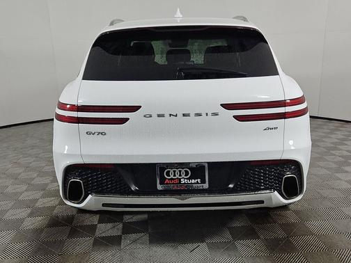 2023 Genesis GV70 2.5T AWD