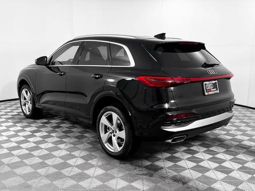 2025 Audi Q5 Premium Plus TFSI quattro S tronic