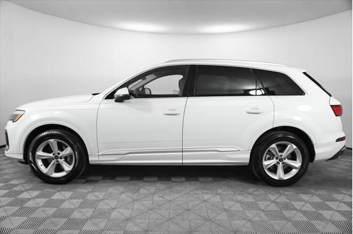 2025 Audi Q7 45 Premium