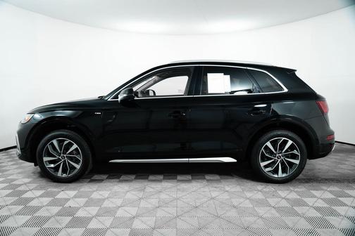 2023 Audi Q5 45 S line Premium Plus