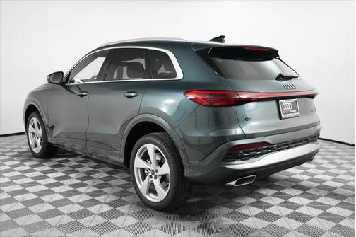 2025 Audi Q5 Premium Plus