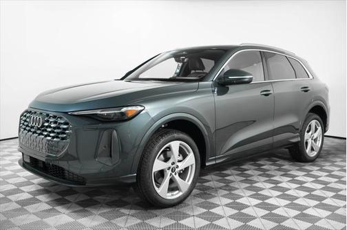 2025 Audi Q5 Premium Plus