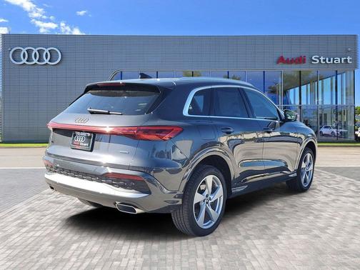 2025 Audi Q5 Premium Plus TFSI quattro S tronic