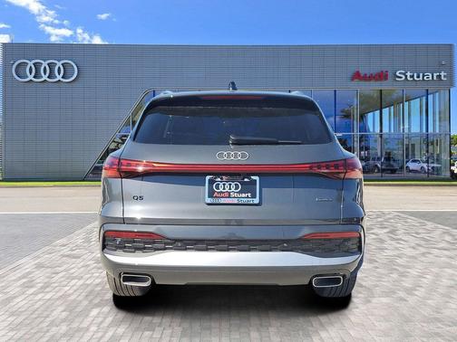 2025 Audi Q5 Premium Plus TFSI quattro S tronic