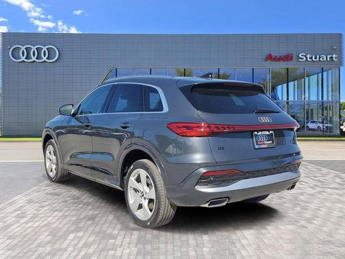 2025 Audi Q5 Premium Plus TFSI quattro S tronic