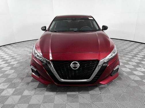 2020 Nissan Altima SR FWD
