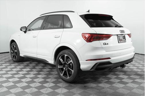 2025 Audi Q3 45 S line Premium Plus