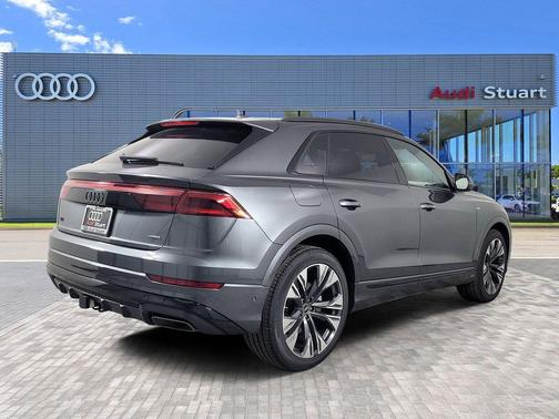 2026 Audi Q8 55 Premium Plus
