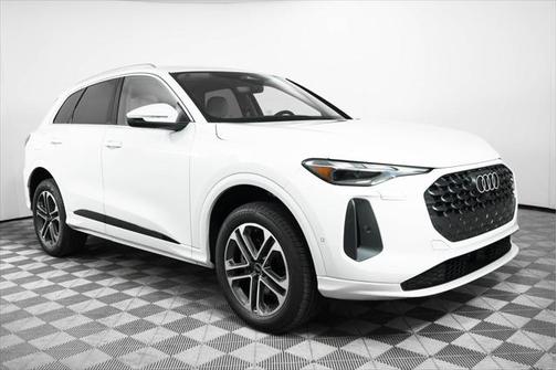 2025 Audi Q5 Premium