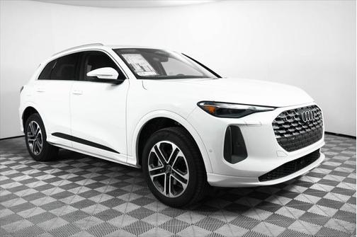 2025 Audi Q5 Premium