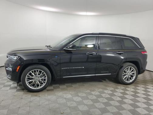 2022 Jeep Grand Cherokee 4xe Summit