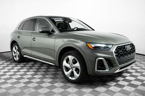 2023 Audi Q5 45 S line Premium Plus