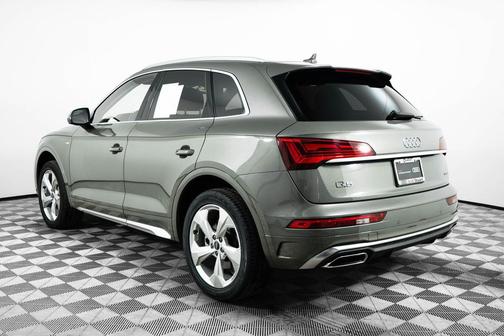2023 Audi Q5 45 S line Premium Plus