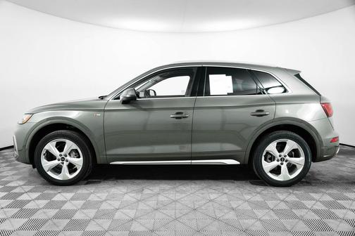 2023 Audi Q5 45 S line Premium Plus