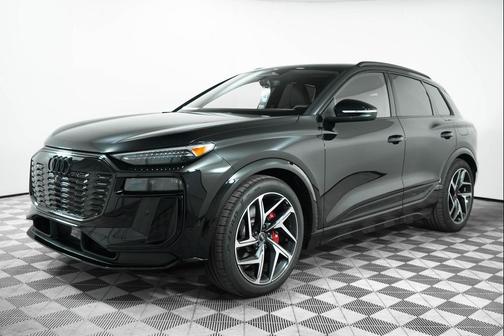 2025 Audi SQ6 e-tron Prestige quattro