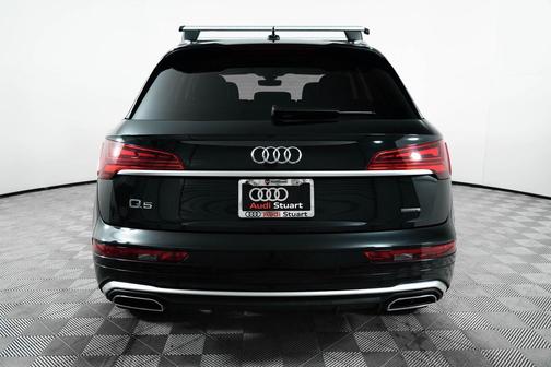 2023 Audi Q5 45 S line Premium Plus