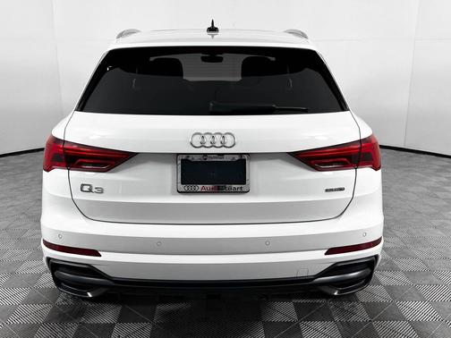 2022 Audi Q3 45 S line Premium Plus