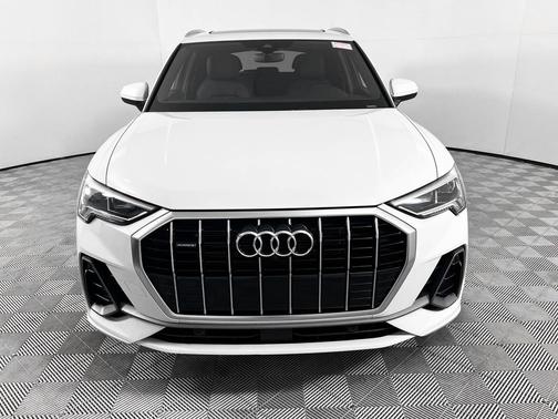 2022 Audi Q3 45 S line Premium Plus