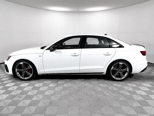 2024 Audi A4 45 S line Premium Plus