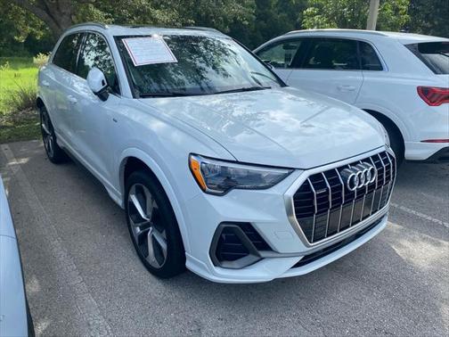 2021 Audi Q3 45 S line Premium
