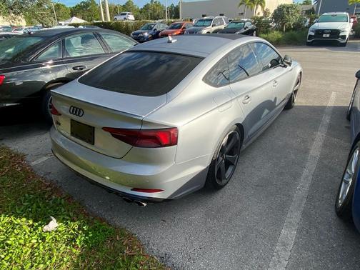 Photo 4 of 6 of 2019 Audi S5 3.0T Prestige