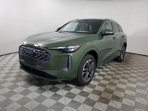 District Green Metallic 2026 Audi Q5 Premium TFSI quattro S tronic