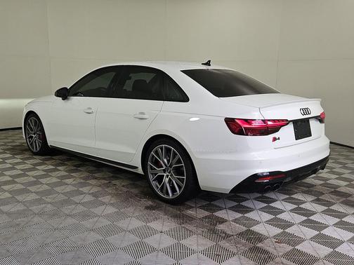 Ibis White 2023 Audi S4 Premium Plus TFSI quattro Tiptronic
