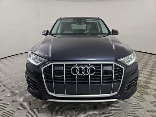 Blue Metallic 2023 Audi Q7 55 Premium Plus