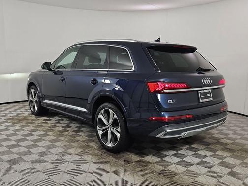 Blue Metallic 2023 Audi Q7 55 Premium Plus