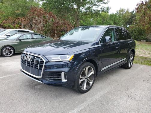 Blue Metallic 2023 Audi Q7 55 Premium Plus