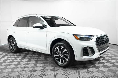 2024 Audi Q5 45 S line Premium Plus