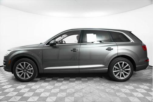 2019 Audi Q7 45 Premium Plus