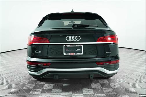 2023 Audi Q5 45 S line Premium Plus