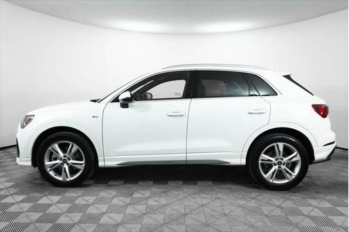 2024 Audi Q3 45 S line Premium Plus