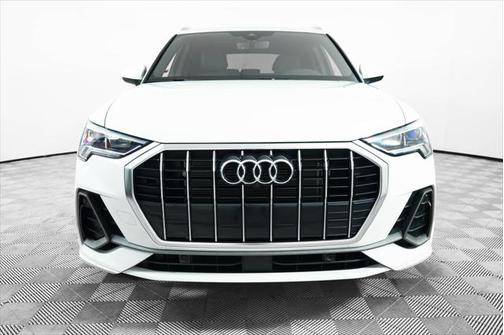 2024 Audi Q3 45 S line Premium Plus