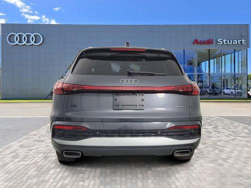 2025 Audi Q5 Premium Plus TFSI quattro S tronic