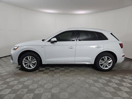2022 Audi Q5 45 S line Premium