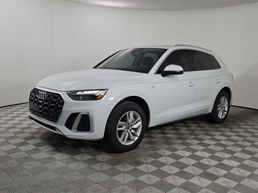 2022 Audi Q5 45 S line Premium